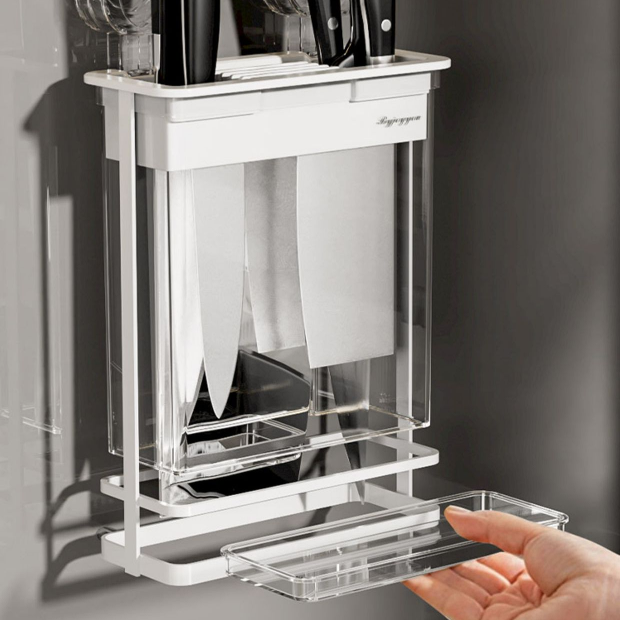 All-in-One Mes- en Bestekhouder: Zuignap met Multislot Ontwerp