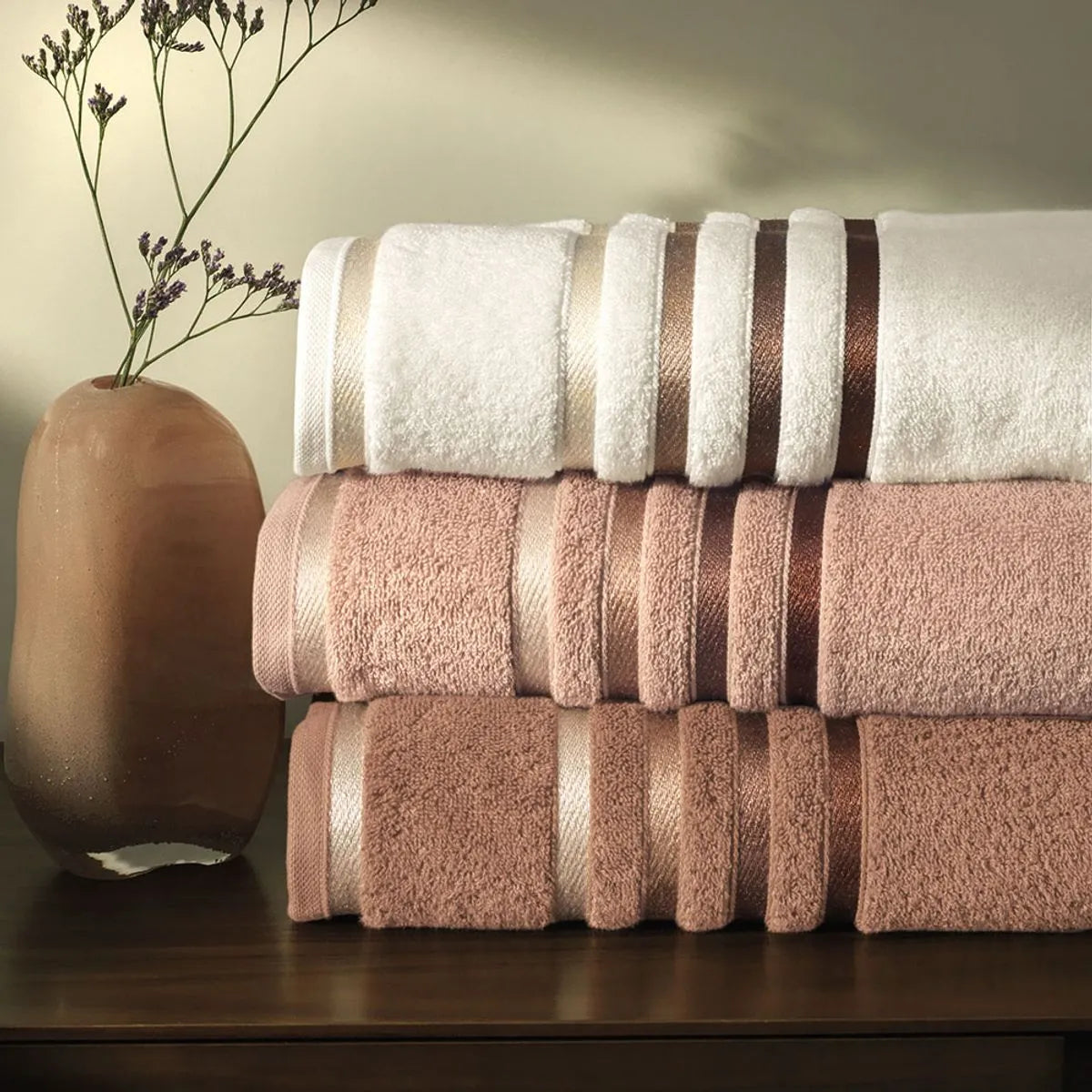 Set: 10 Badetücher + 5 Gesichtshandtücher als GESCHENK